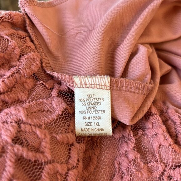 Liberty Love Lace sinched waist blouse, V- Neck, Blush pink, fully lined, - Picture 8 of 8